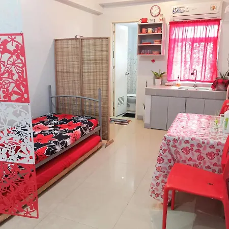 Affordable Cozy Transient Room Near Naia Terminal 3